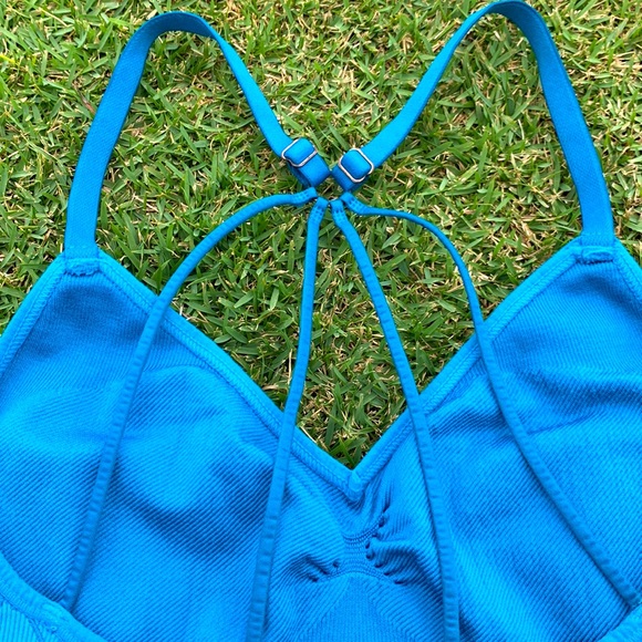 Betty Designs Turquoise Sports Bra in a size Small. - Picture 3 of 3